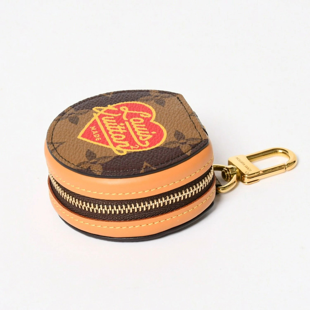 LOUIS VUITTON NIGO Etui earphone Pouch Clutch Monogram stripe brown